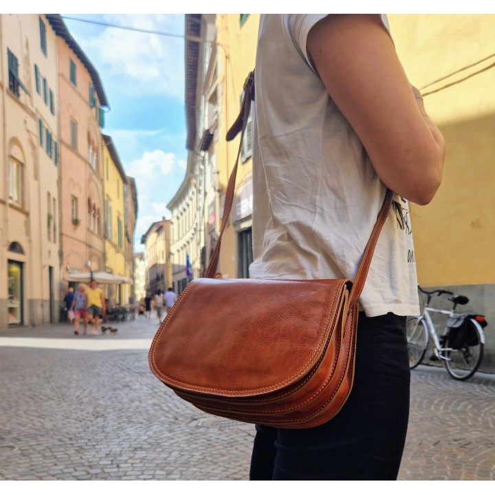 Borsa in pelle mod. "MILANO" su Officina della Pelle
