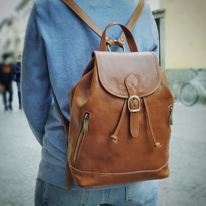 Zaino in Pelle mod. "IMOLA" su Officina della Pelle