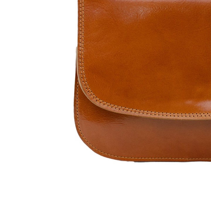 Borsa in pelle mod. "FIRENZE" su Officina della Pelle