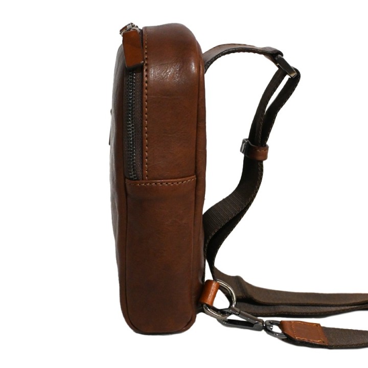 Monospalla in pelle ULMA fatto a mano. Made in Italy. Vendita online.