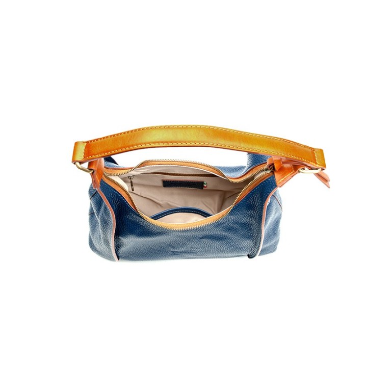 Borsa in vera pelle Luna. Made in Italy. Fatto a mano. 34x31x12 cm