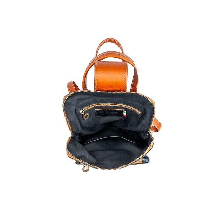 Zaino / Borsa in pelle Iside. Made in Italy. Fatta mano. Vendita online.