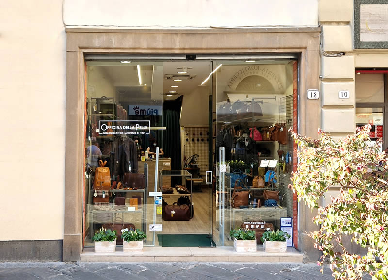 Officina della Pelle - store via San Paolino